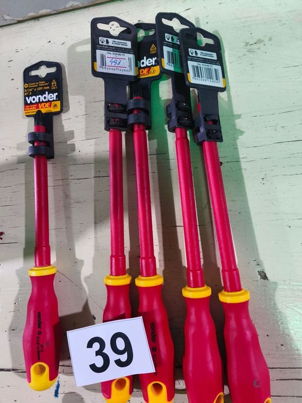 Item 884810 - Image 2