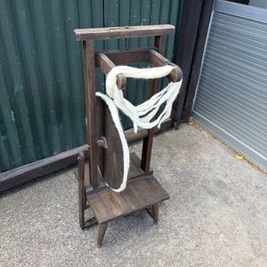 Rueca Antigua de Madera para Hilado - imagen 3