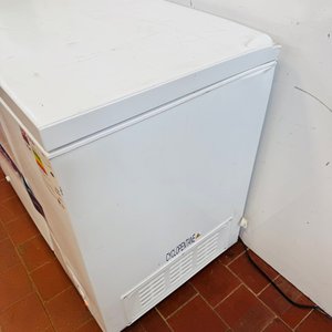 Freezer Horizontal Enxuta 297 Litros Sin Uso con Detalles Estéticos - imagen 4