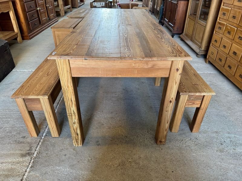 Item 877686 - Image 1