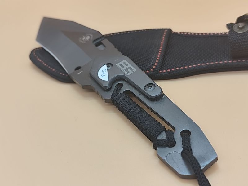 Tácticas de cuchillo de supervivencia con diseño de Bear Grylls - imagen 13