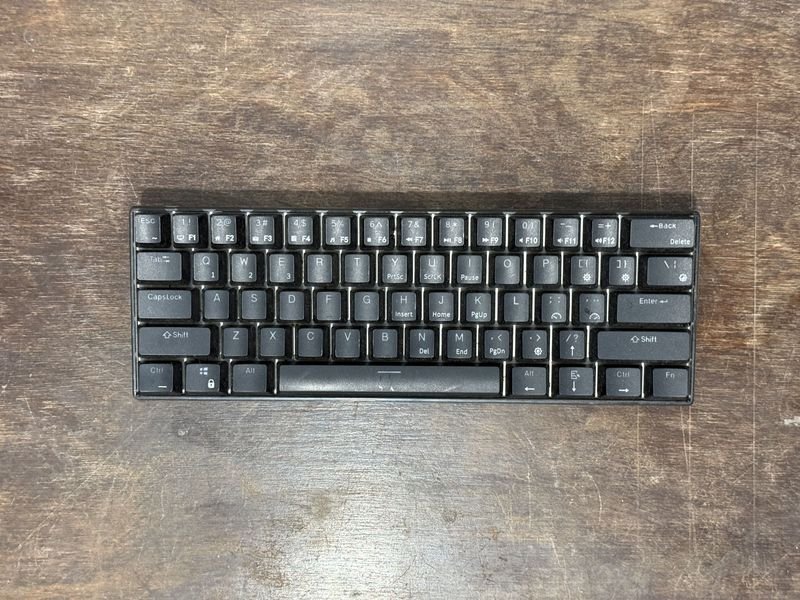 Teclado Mecánico RK RK61 Compacto 61 Teclas USB-C