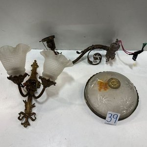 Lámpara de Techo y Apliques de Pared de Bronce con Detalle Floral - imagen 4