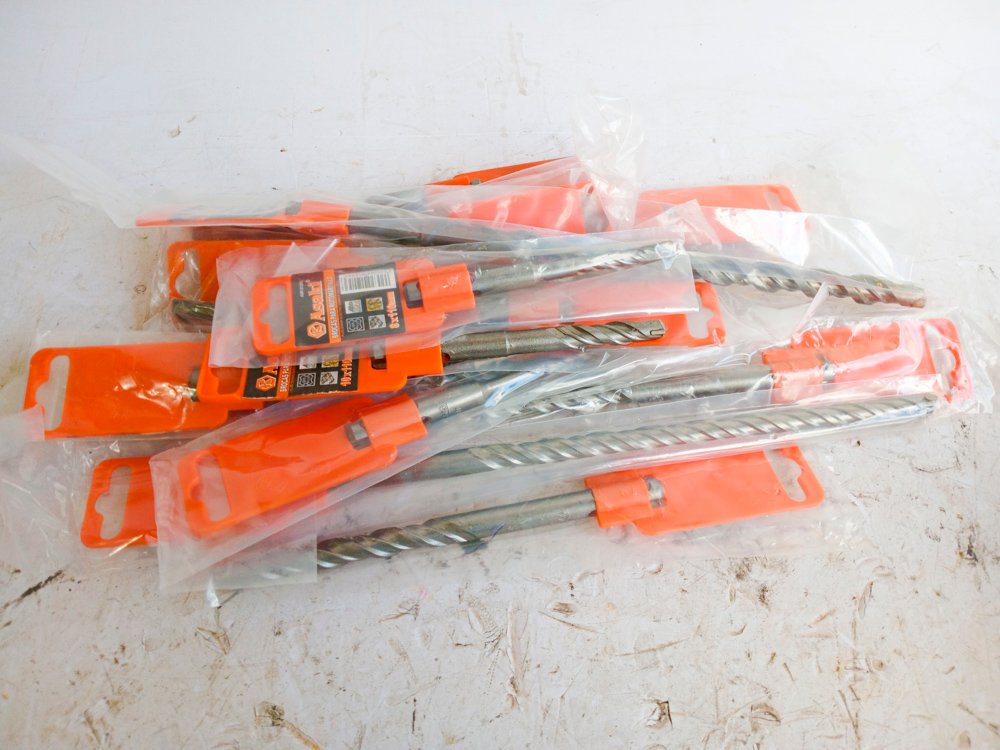 Piezas de plástico y metal para construcción - imagen 4