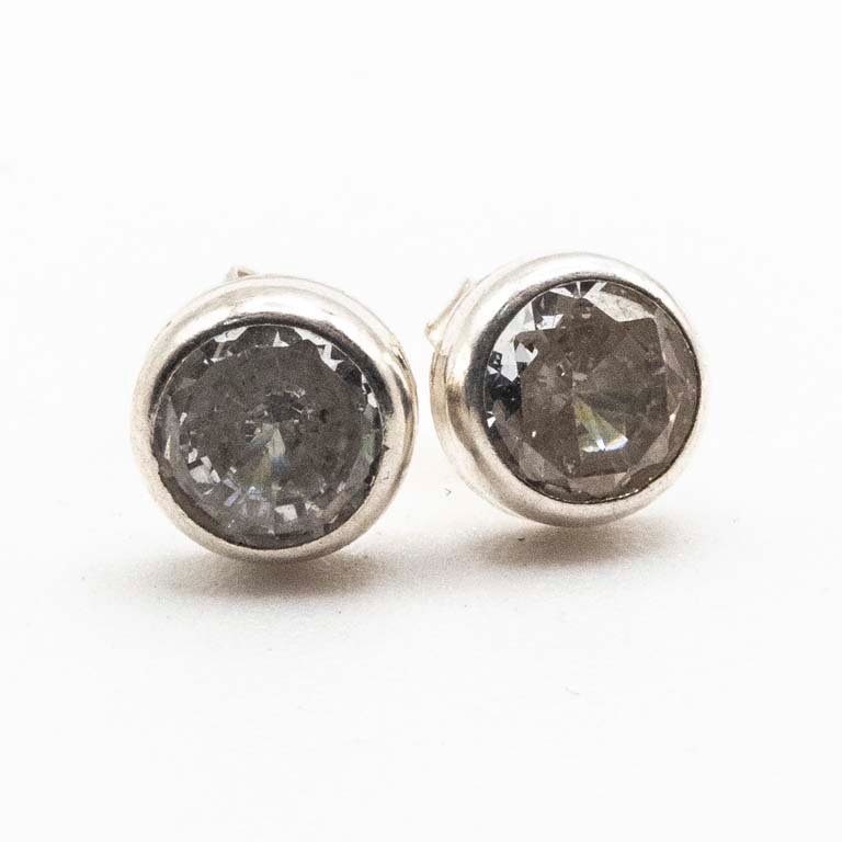 Pares de Tornillos de Plata con Piedras y Cierre de Mariposa