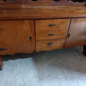 Mesa Auxiliar Antigua de Madera Maciza con Cajones y Puertas - imagen 7