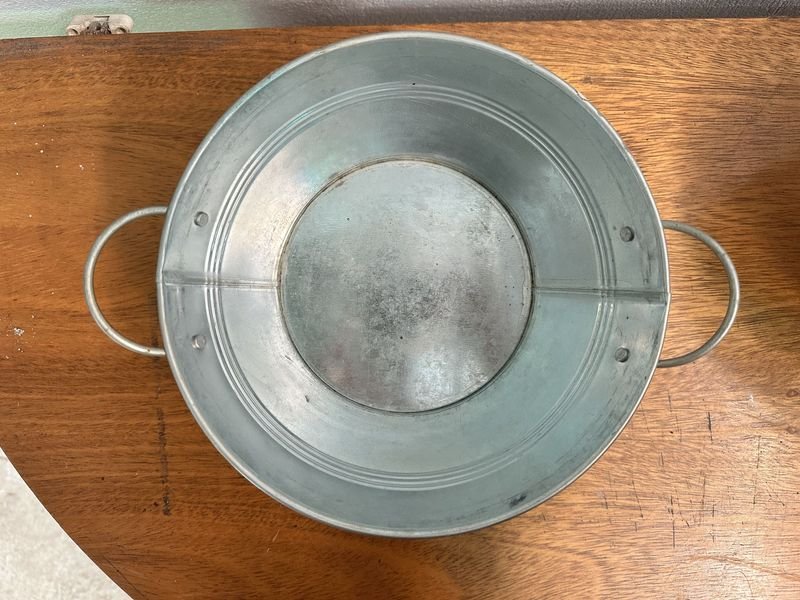 Cubos de Metal Galvanizados en Excelente Estado - imagen 2