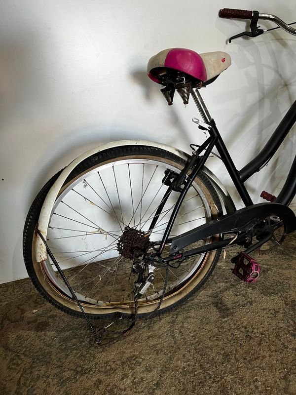 Item 875780 - Image 1