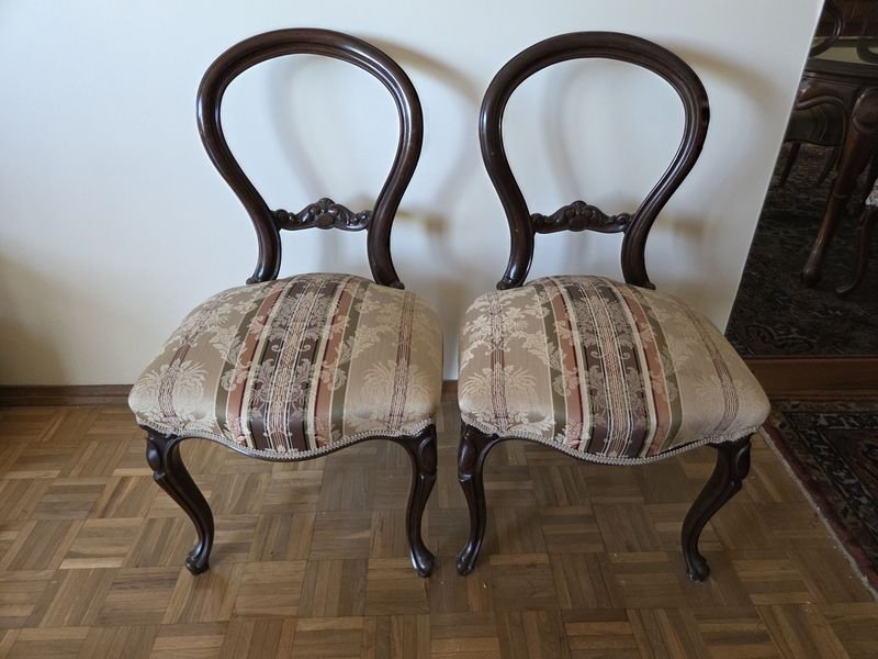 Juego de comedor Victoriano en caoba con 8 sillas firmes y tapa de vidrio original - imagen 5