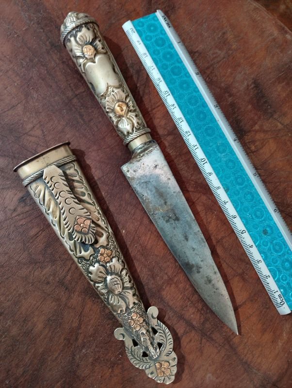 Cuchillo ALIMAR Tandil Alpaca y Oro - imagen 10