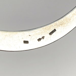 Gargantilla Rígida de Plata Estilo Moderno - imagen 5