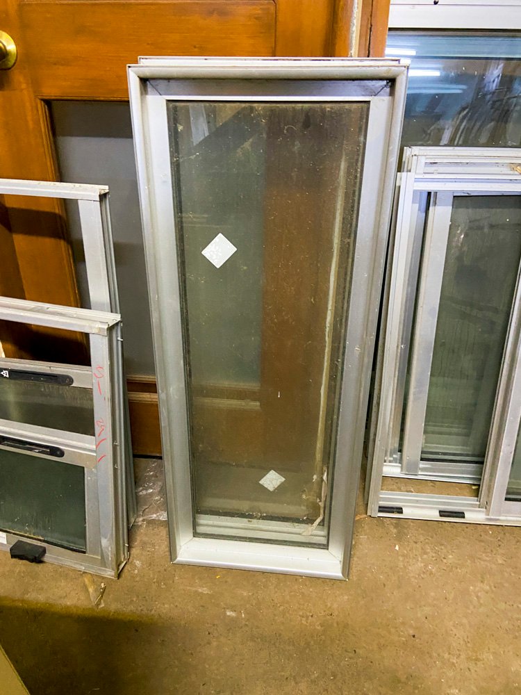 Item 499841 - Image 0