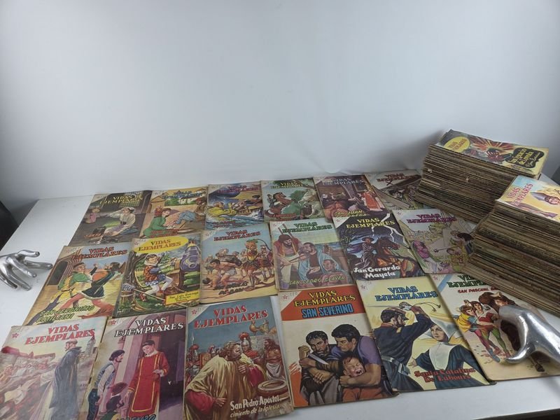 Lote anterior: Colección de historietas Vidas Ejemplares
