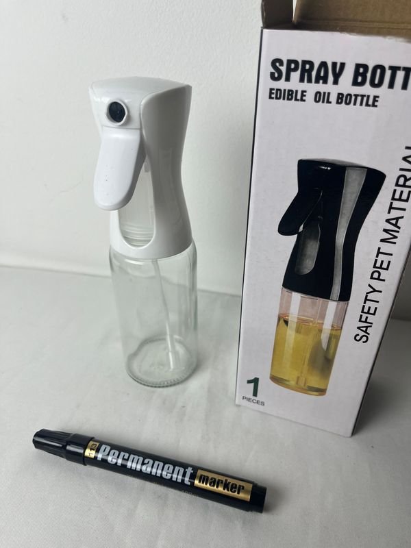 Botella aceitera de plástico con cuerpo transparente - imagen 3