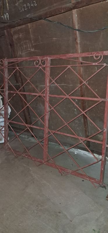 Item 880806 - Image 1