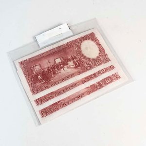 Lote siguiente: 3 Billetes de 10 Pesos Argentinos de la Década del 50