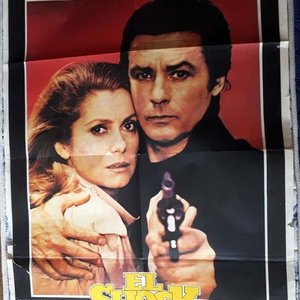 Lote siguiente: Poster Original "El Shock" (Le Choc) - Alain Delon y Catherine Deneuve (1982)