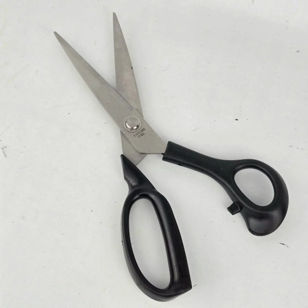 Tijera de Sastre Profesional 11" Acero Inoxidable con Mango Ergonómico