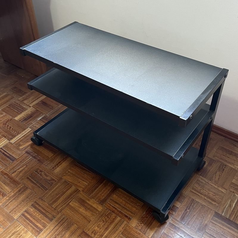 Pequeña repisa con estantes en madera y metal - imagen 3