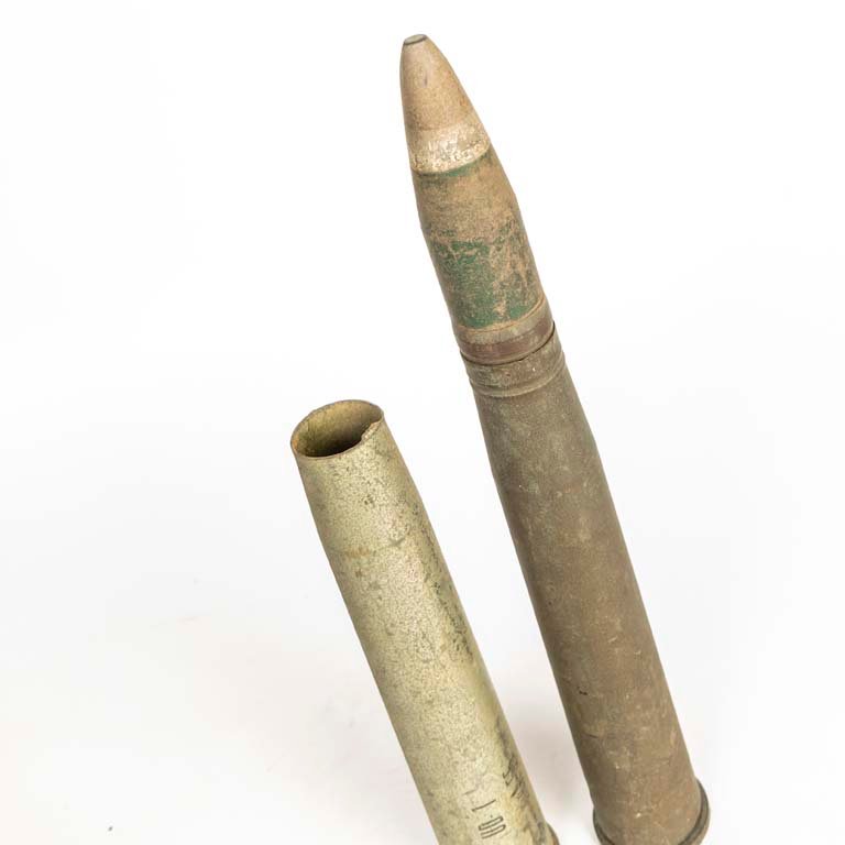 Item 2111944 - Image 1