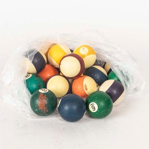 Lote de 24 Bolas de Pool con Detalles - 4.5 cm - imagen 1