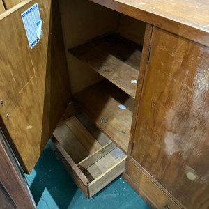 Aparador Trinchante de Madera con Cajones y Puertas - imagen 11