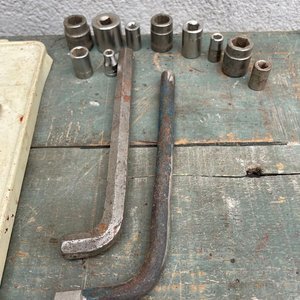 Lote de Herramientas: Destornilladores, Tubos y Llaves - imagen 2