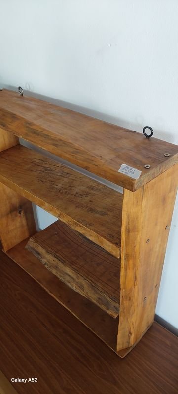 Estante artesanal de madera de arbol handmade - imagen 10