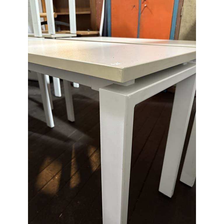 Item 2104706 - Image 1