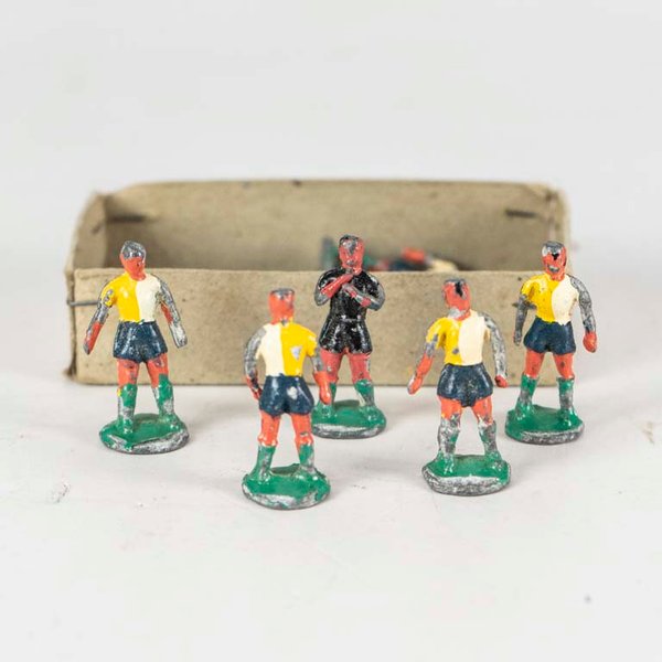 Figuras de plomo de fútbol de Bella Vista