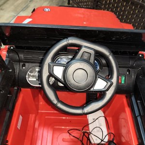 Jeep Eléctrico Infantil Recargable Doble Motor con Control Remoto - imagen 5
