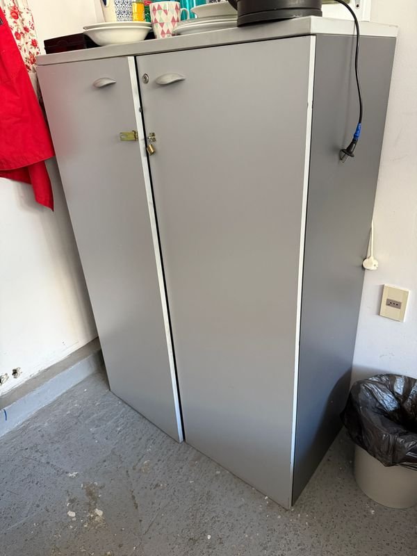 Item 890987 - Image 0