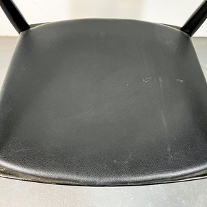 Sillón Estilo Danés Madera Oscura Tapizado Negro - imagen 3