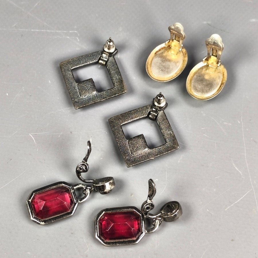 Item 16445 - Image 5