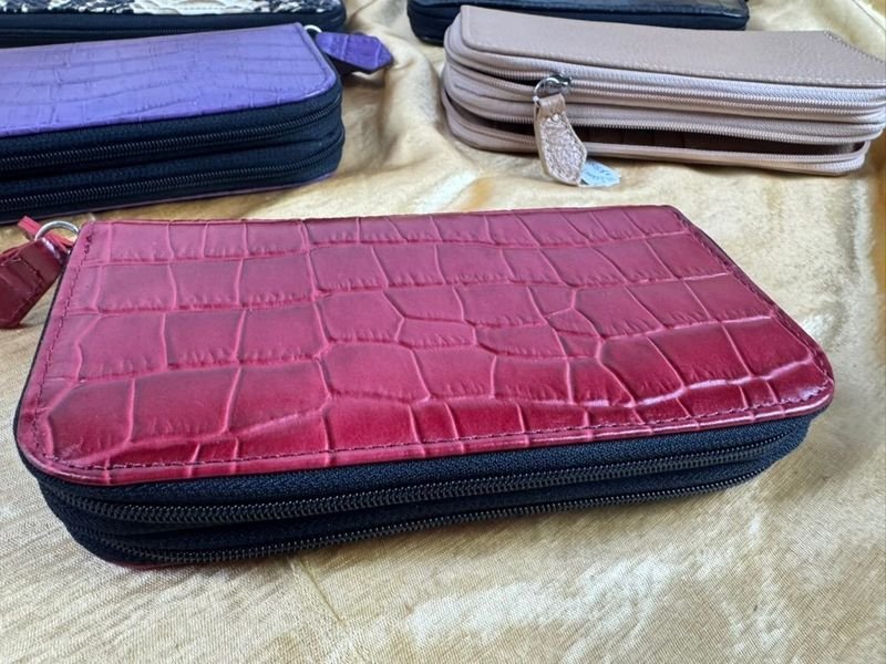 Item 829243 - Image 1