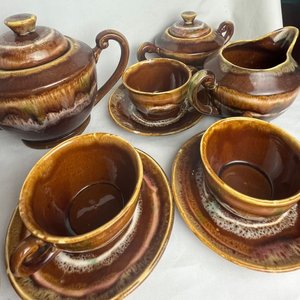 Juego de Tazas y Platillos de Cerámica Marrón - imagen 3