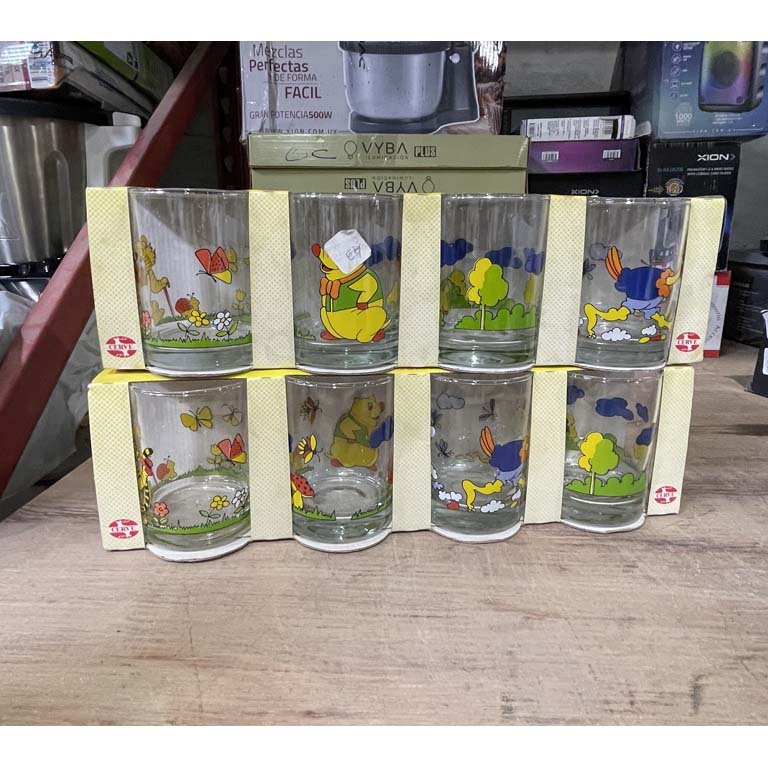 Set de 8 Vasos "Zip" con Dibujos Infantiles
