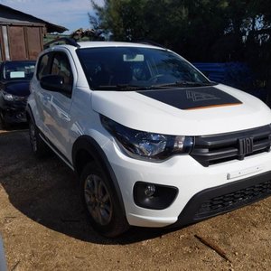Lote siguiente: Fiat Mobi Trekking 2026 Blanco