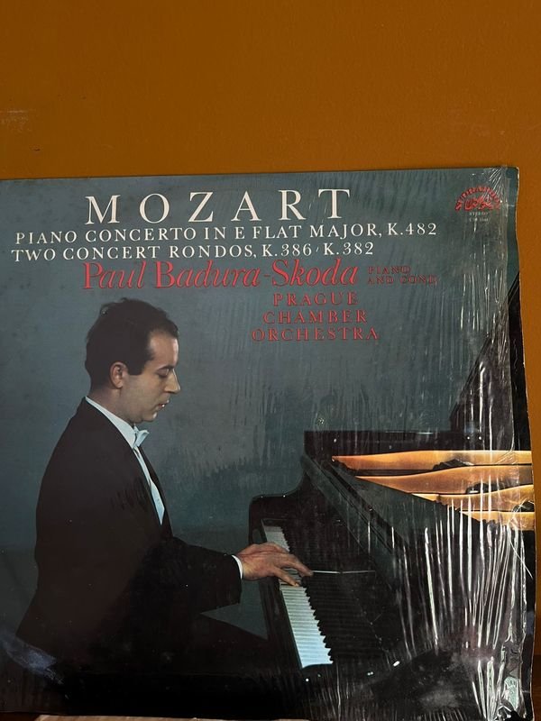 Vinilo de Mozart con teclado incluido