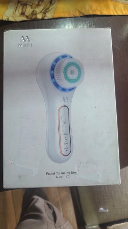 Cepillo Limpiador Facial Eléctrico Misiki Modelo J02