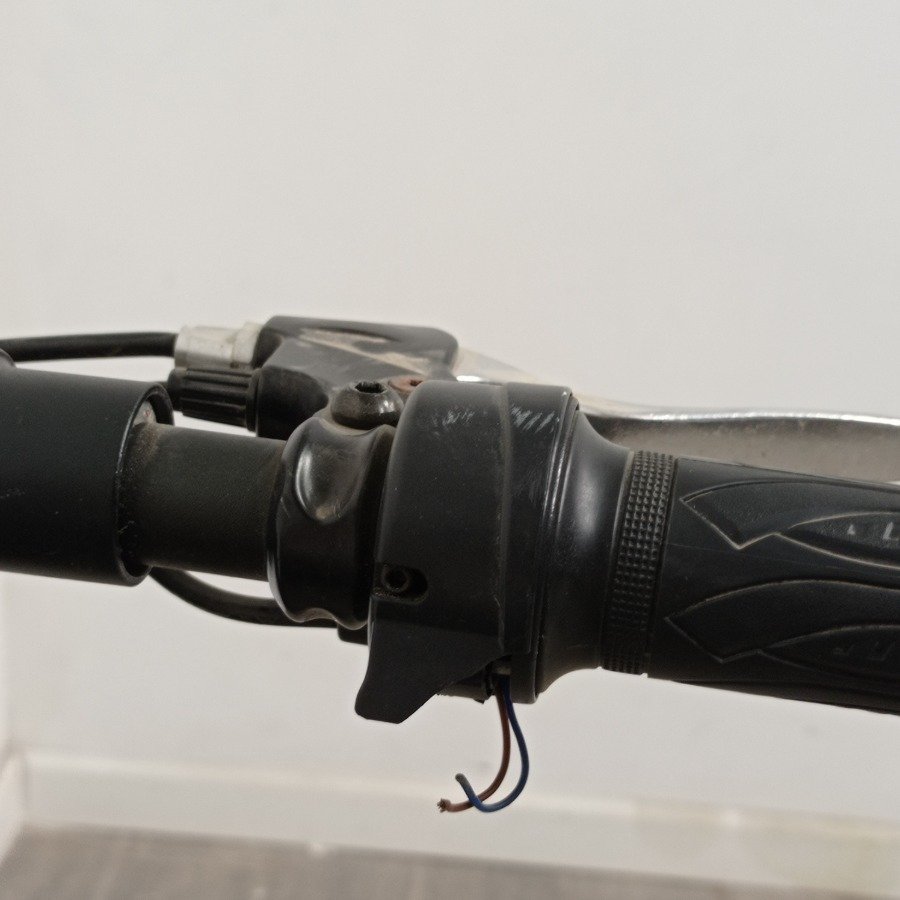 Item 15750 - Image 5