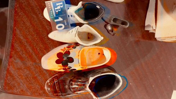 Colección de Zapatos Miniatura en Loza - imagen 3