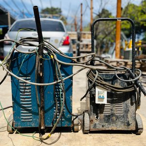 2 Máquinas de Soldar Eléctricas Neo W 7300/220M - imagen 3