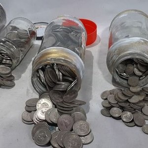 5 Frascos con Monedas Antiguas - imagen 2