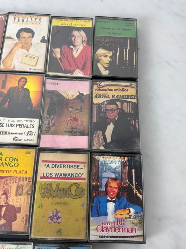 Casetas de música variada de los 80 y 90 - imagen 4