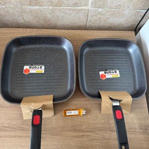 Lote siguiente: Set de 2 Planchas Parrilleras Antiadherentes "Stone"