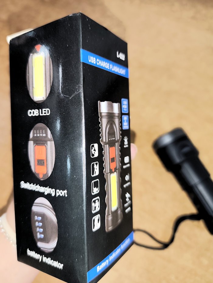 Linterna LED Recargable Multifunción Nueva - imagen 4