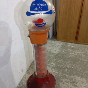 Máquina Expendedora de Chicles y Pelotas con Contenedor Esférico - imagen 3