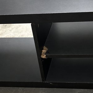 Rack de Televisión Negro con Detalle en Madera - imagen 2