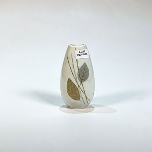 Lote anterior: Florero de Porcelana Bavaria Blanco con Hojas Doradas y Plateadas